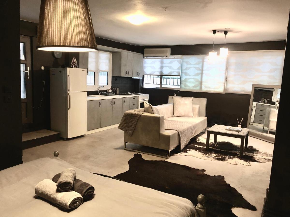 Norma Central Studios & Apartments テッサロニキ エクステリア 写真